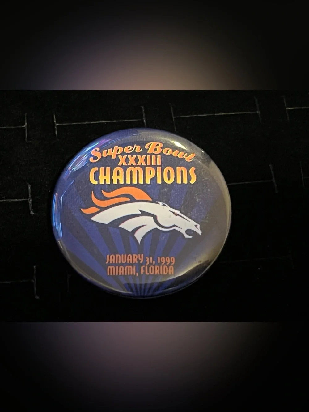 Denver Broncos Super Bowl XXXIII Champions Collectible Button - Blue and Orange